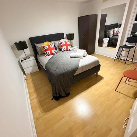 Brixton Apartment Londra Exterior foto